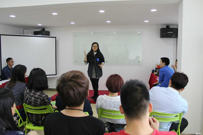 廣州龍泰教育咨詢 專業導航，助力學業與職業發展